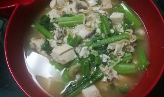 酸菜豆腐鱼汤的做法 豆腐鱼汤的做法